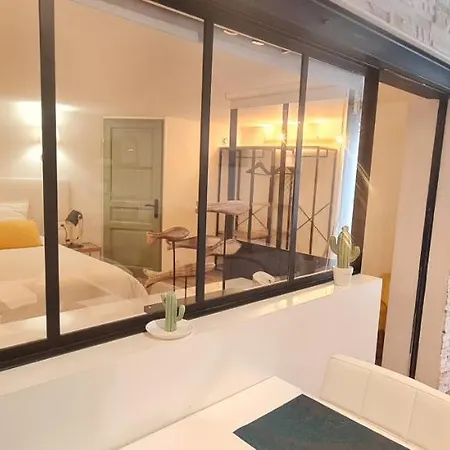 Et Son Parking Privatif Gratuit * Collioure