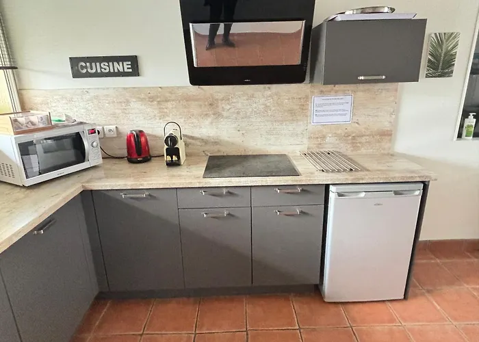 Apartment Et Son Parking Privatif Gratuit